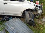 Mobil Wuling Putih Hantam Motor Mio. Foto : BorneoFlash.com/Muhammad Eko.