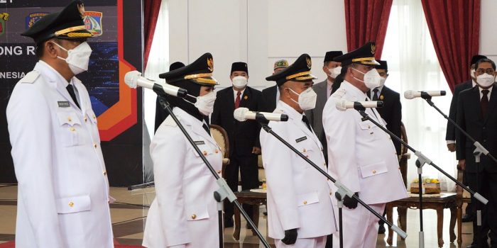 Selain Bupati dan Wakil Bupati Kutai Barat Gubernur Kaltim juga Melantik Walikota dan Wakil Walikota Bontang terpilih untuk periode 2021-2024. Foto : HO/Humas Pemkab Kubar.