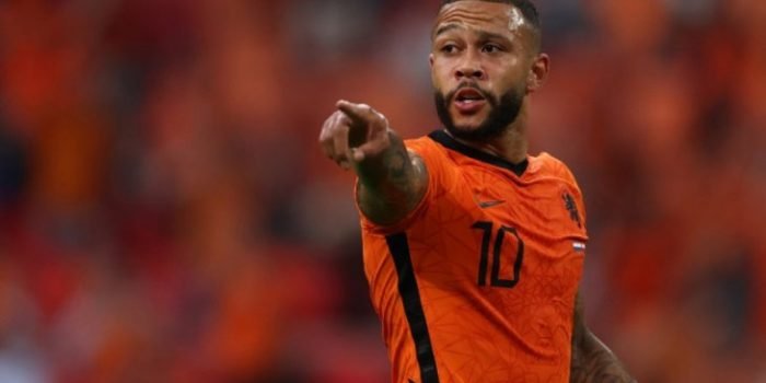 Memphis Depay Dibeli Barcelona