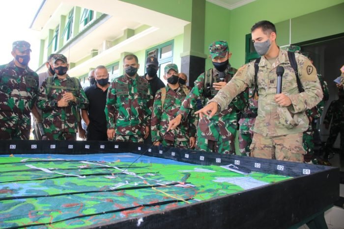 Tim dari US Army kembali laksanakan  peninjauan medan dalam rangka latihan bersama Garuda Shield-15/2021 yang akan dilaksanakan pada bulan Agustus mendatang di Puslatpur Amborawang Kodam VI/Mulawarman. Foto : HO/Pendam VI/Mulawarman.