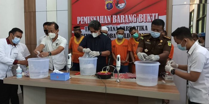 Polda Kaltim Gelar Pemusnahan Narkotika Jenis Shabu-Shabu Seberat 1,2 Kg 