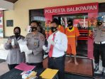 Wakapolresta Balikpapan AKBP Sebpril Sesa menunjukkan BB Shabu-Shabu yang diamankan Satreskoba Polresta Balikpapan pada Senin (29/6/2021). Foto : BorneoFlash.com/Muhammad Eko.