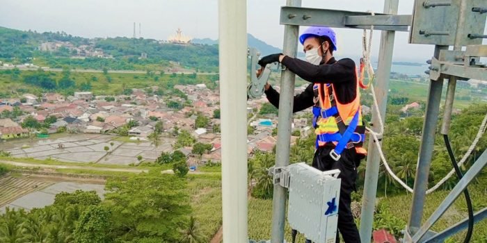 PT XL Axiata Tbk (XL Axiata) terus memperluas jangkauan wilayah layanan. Foto : HO.