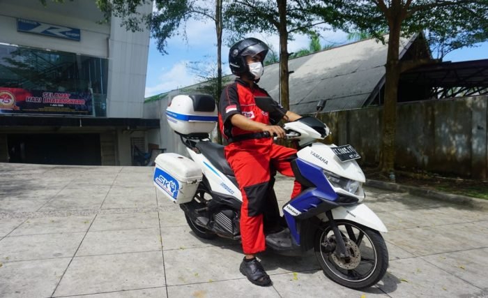SKY” Service Kunjung Yamaha, PT. Surya Timur Sakti Jatim (STSJ) memiliki solusi demi tetap memberikan pelayan terbaik kepada seluruh customer Yamaha. Foto : HO.