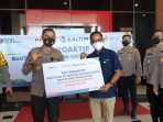 Simbolis Penyerahan Bantuan 20 tabung oksigen