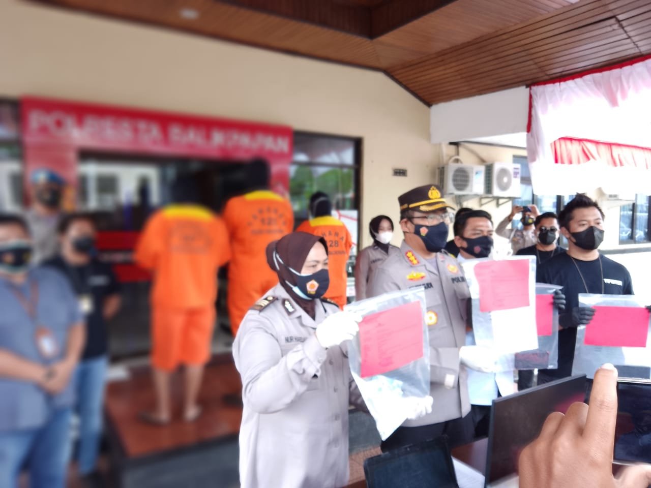 Tiga Pelaku Pemalsuan Surat PCR Perjalanan Udara Diringkus Polisi