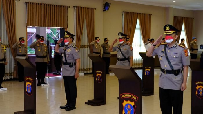Sejumlah Pejabat di Polda Kaltim Dipindah Tugaskan, Sertijab Langsung dipimpin Oleh Kapolda Kalimatan Timur Irjen Pol Herry Rudolf Nahak, Rabu (18/8/2021). Foto : BorneoFlash.com/Muhammad Eko.