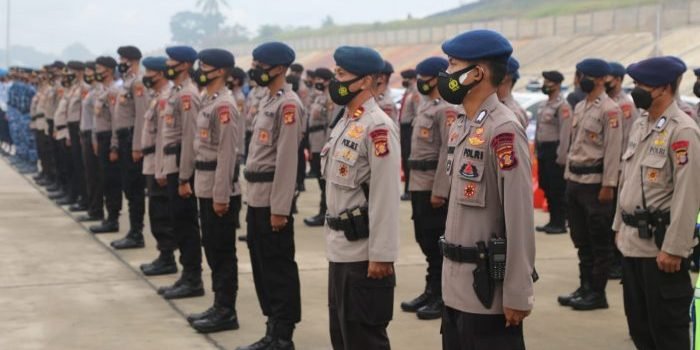 Sekitar 2.500 personel gabungan disiapkan untuk pengamanan kunjungan Presiden RI Joko Widodo yang rencananya akan meresmikan jalan tol Balikpapan-Samarinda seksi 1 dan 5, Selasa 24 Agustus 2021. Foto : BorneoFlash.com/Muhammad Eko.