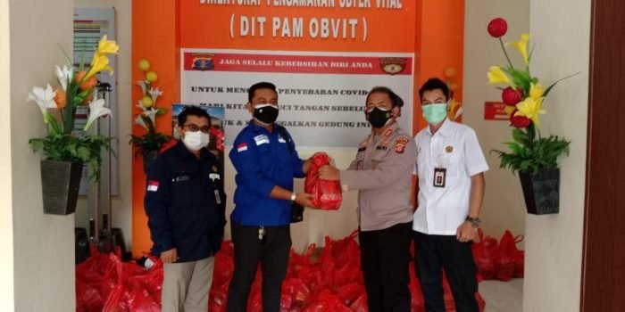 SKK Migas Kalsul – KKKS Eni Muara Bakau Gandeng Polda Kaltim Bantu Masyarakat