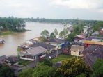 Potret permukiman warga disekitar sungai Kedang Pahu, Kecamatan Damai, Kabupaten Kutai Barat. Foto : HO.
