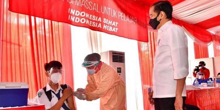 Presiden Tinjau Pelaksanaan Vaksinasi di Samarinda