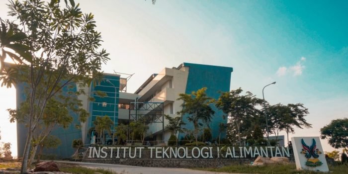 7 Universitas Terbaik di Kalimantan Timur 