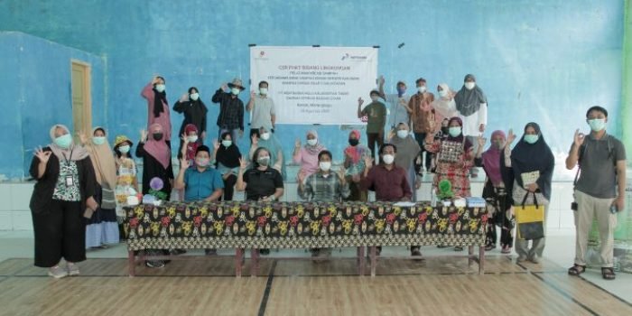 PT Pertamina Hulu Kalimantan Timur (PHKT) Adakan Pelatihan Kreasi Daur Ulang Sampah di Kecamatan Marangkayu, Kabupaten Kutai Kartanegara. Foto : HO.