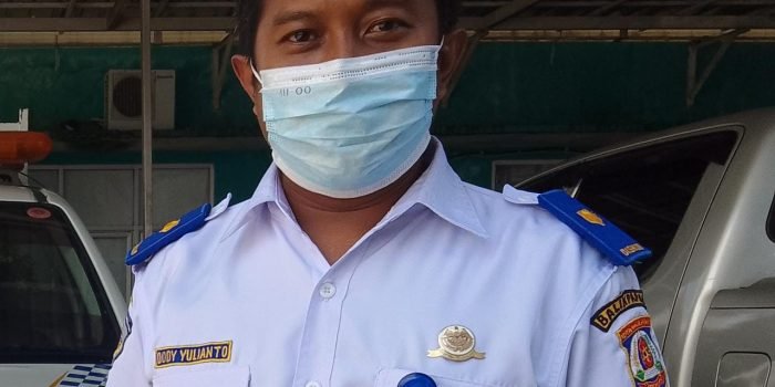 Dody Yulianto, Kepala Seksi Pemeliharaan Prasarana  Lalu Lintas dan PJU Dishub Kota Balikpapan. Foto : BorneoFlash.com/Muhammad Eko.