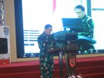 Kasdam VI/Mlw Brigjen TNI Ibnu Bintang Setiawan mengikuti Seminar Penguatan  Sumber Daya Siber Nasional yang berlangsung di aula Makodam VI/Mlw Kamis (16/9/201). Foto : HO/Pendam VI/Mlw.