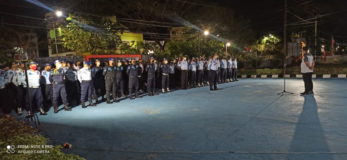 Dalam Menindaklanjuti Instruksi Direktur Jenderal Pemasyarakatan, terkait aksi Zero handphone di Lapas Rutan seluruh indonesia, Lapas Balikpapan Razia kamar hunian serentak, pada Selasa (21/9/2021) malam.