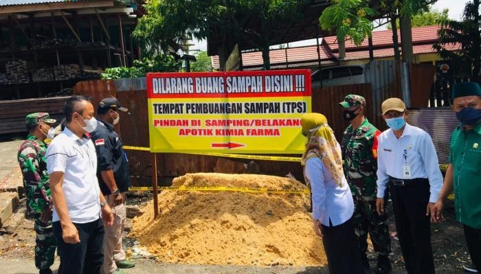 TPS yang awalnya di Simpang tiga Wonorejo akhirnya ditutup dan dipindahkan ke TPS yang baru. Foto : BorneoFlash.com/Muhammad Eko.