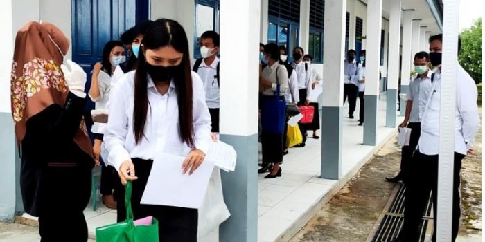 Jaringan Internet Mendadak Lost Connection, Ribuan Peserta Tes SKD CPNS Kutai Barat Panik