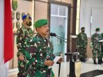 Pangdam VI/Mulawarman Mayjen TNI Heri Wiranto,. M. M., M. Tr (Han) memimpin  Acara Laporan Korps Kenaikan Pangkat Perwira Kodam VI/Mulawarman periode 01-10-2021 yang berlangsung di Aula Makodam VI/Mulawarman, Jumat (1/10/2021). Foto : HO/Pendam VI/Mulawarman.