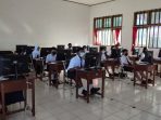 Para peserta ANBK saat mengikuti tes yang dilaksanakan selama dua hari, di SMP 2 Ngenyan Asa, Kecamatan Barong Tongkok. Kabupaten Kutai Barat. Foto : HO//SMP 2 Ngenyan Asa.