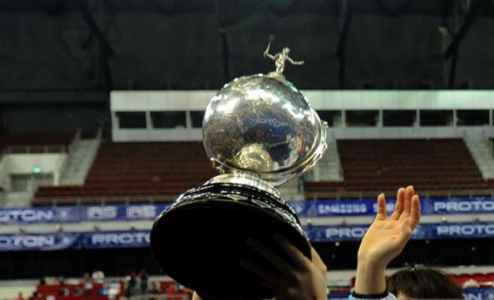 Piala Uber.