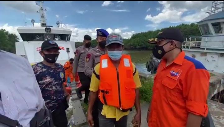 Hilang Kontak Selama Tiga Hari, Awak Kapal Pengangkut Sembako Ditemukan dan Dievakuasi 