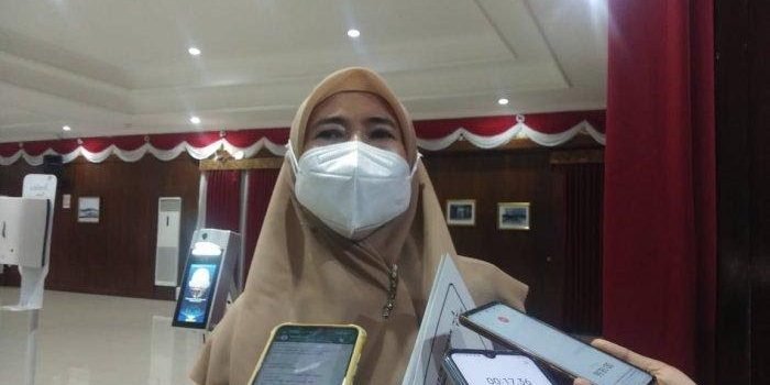 Kepala Dinas Ketenagakerjaan (Disnaker) Kota Balikpapan, Ani Mufidah. Foto : BorneoFlash.com/Eko.