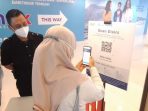 Pemkot Balikpapan  bekerja sama dengan Asosiasi Pengelola Pusat Belanja Indonesia (APPBI) Kalimantan Timur secara resmi melaunching pemberlakuan penggunaan barcode Peduli Lindungi di setiap mall dan pusat perbelanjaan yang ada di Kota Balikpapan Jumat (26/11/2021). Foto : BorneoFlash.com/Eko.