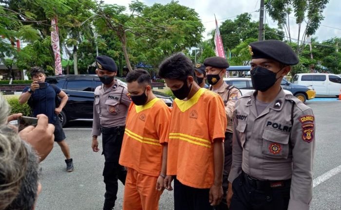Tersangka Curanmor diamankan di Mapolresta Balikpapan, Selasa (7/11/2021). Foto : BorneoFlash.com/Eko.