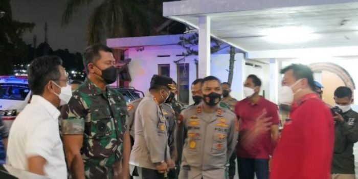 Tinjau Pelaksanaan Malam Misa Natal di Balikpapan, Kapolda Kaltim Sebut Situasi Aman dan Terkendali