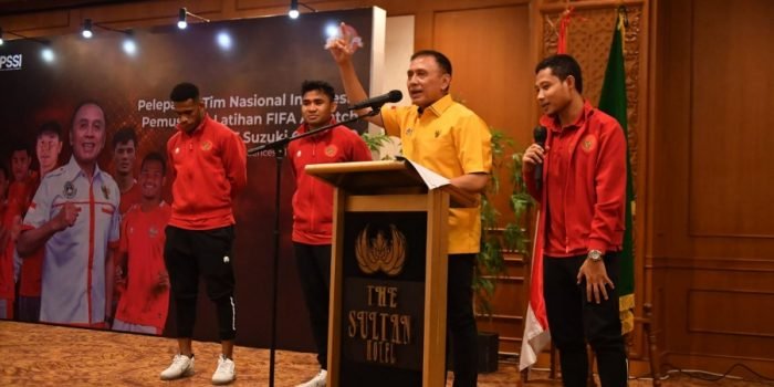 Ketua Umum PSSI Mochamad Iriawan Saat Melepas skuat asuhan Shin Tae-yong untuk mengikuti Piala AFF 2020 yang akan berlangsung mulai Minggu 5 Desember 2021. Foto : HO/Laman PSSI.