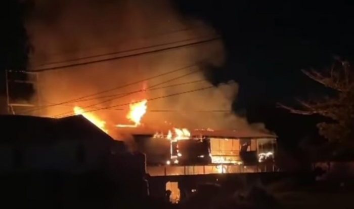 Situasi Kebakaran Satu rumah di RT 32 Kelurahan Manggar, Kecamatan Balikpapan Timur. Foto : HO.