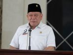 Ketua DPD RI, AA La Nyalla Mahmud Mattalitti saat memberikan ceramah kepada para santri Pondok Pesantren Hidayatullah Kelurahan Teritip Balikpapan, Sabtu sore (15/1/2022). Foto : BorneoFlash.com/Niken. 