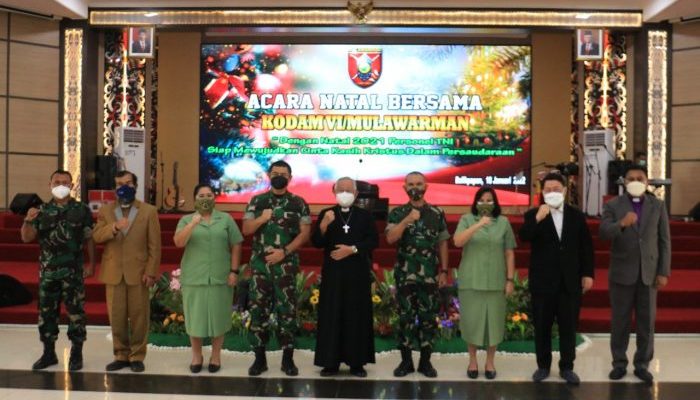Kodam VI/Mulawarman merayakan Natal bersama bertempat di Aula Makodam VI/Mlw pada Selasa (18/01/2022). Foto : HO/Pendam VI/Mlw.
