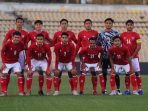 Starter Timnas Indonesia U-23 saat menghadapi Australia dalam laga kedua Grup G Kualifikasi Piala Asia U-23 2022 di Dushanbe, Tajikistan, Jumat (29/10/2021). Foto : Dok/PSSI.