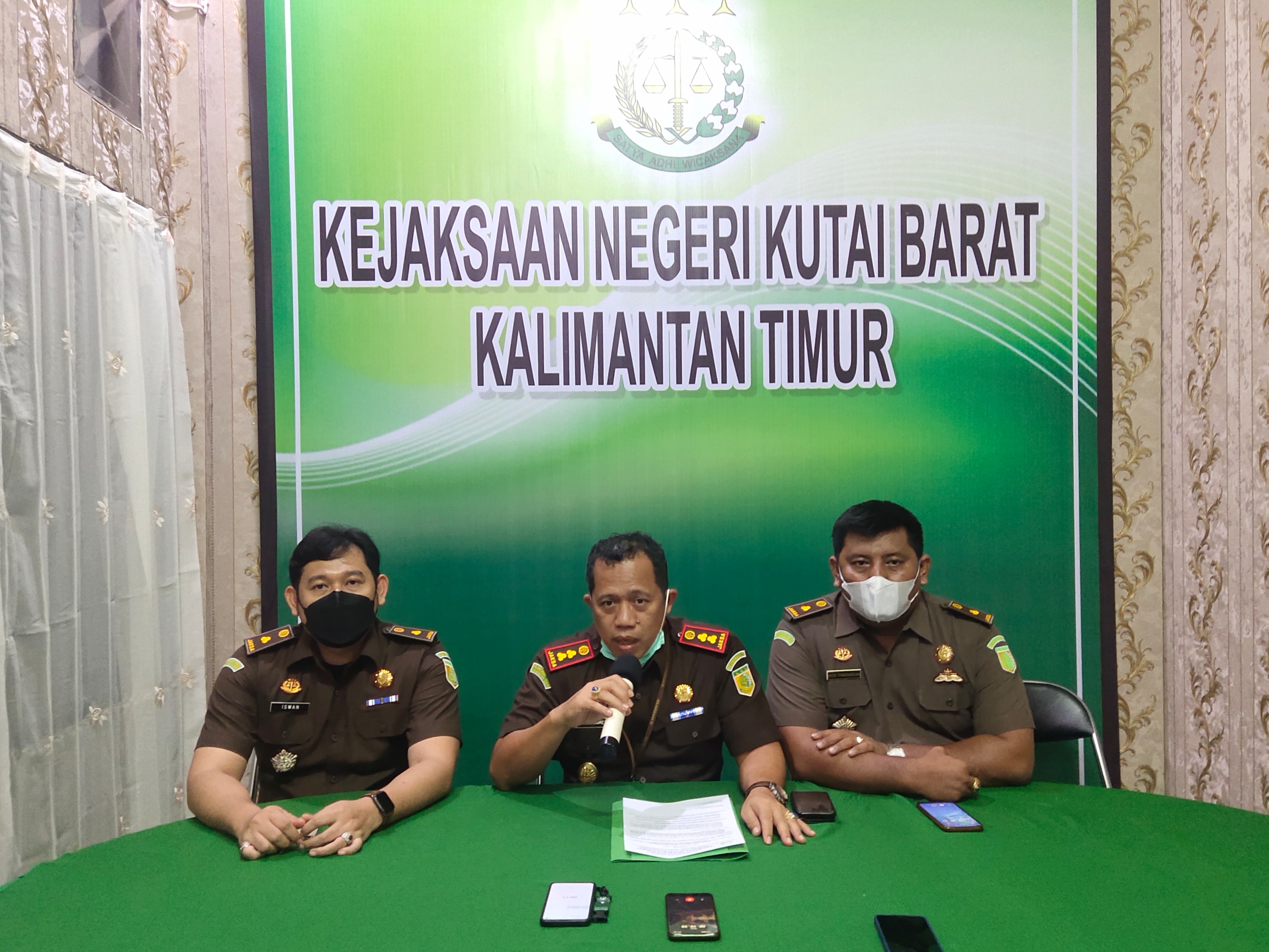 Kejari Kembali Tetapkan Dua Tersangka, Kasus Korupsi Pengadaan Seragam Sekolah Disdikbud Kubar