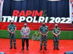 Kapolri Jenderal Listyo Sigit Prabowo Bersama Pimpinan TNI dalam Rapat Pimpinan (Rapim) TNI -Polri tahun 2022 di Mabes TNI, Cilangkap, Jakarta Timur, Selasa (1/3/2022). Foto: HO.