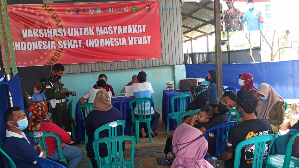 Menarik Minat, Safari Vaksinasi di Lingkungan RT Kelurahan Graha Indah Sediakan Doorprize