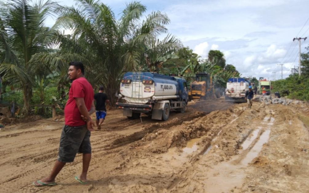 Jalan Poros Tenggarong - Kubar Segera Diperbaiki, Dilelang Rp 50 Miliar  