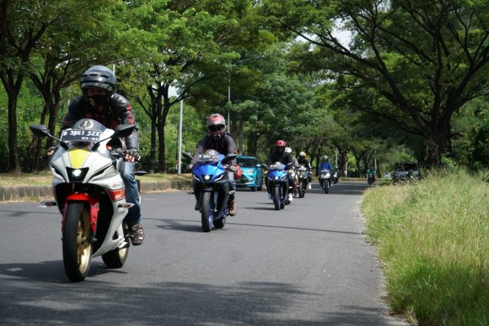 Event touring All New R15 Connected Series sekaligus menyambut perhelatan akbar MotoGP Mandalika. Foto: HO.