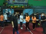 Ketua Umum Persatuan Bulutangkis Seluruh Indonesia (PBSI) Pusat Agung Firman Sampurna resmi membuka kejuaraan Kalimantan Timur (Kaltim) Open 2022 di GOR Hevindo berlokasi di Jalan MT Haryono, Minggu (20/3/2022). Foto: BorneoFlash.com/Niken.