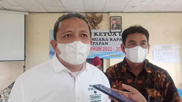 Ketua LPM Muara Rapak, Achmad Rofiq. Foto: borneoFlash.com/Niken.
