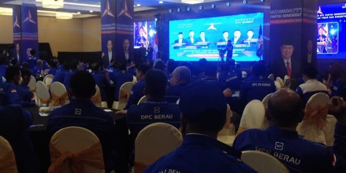 DPD Demokrat Provinsi Kalimantan Timur menyelenggarakan Muscab DPC Demokrat Se Kalimantan Timur yang diselenggarakan di Hotel Platinum Balikpapan, Kamis (31/3/2022) malam. Foto: BorneoFlash.com/Niken.