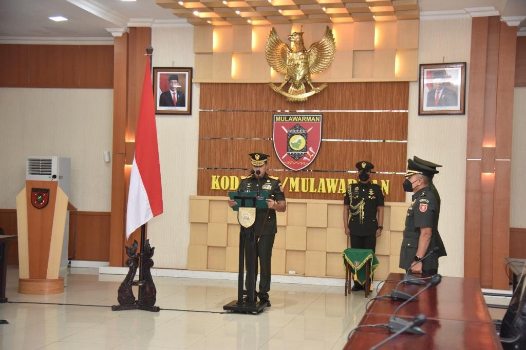 Pangdam VI/Mlw Lantik 233 Prajurit TNI AD