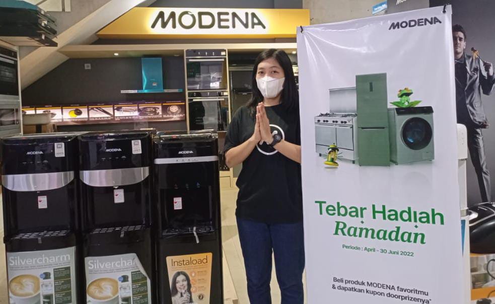 Spesial Bagi Pelanggan Setia, MODENA Bersama Nuansa Group Berikan 'THR' 