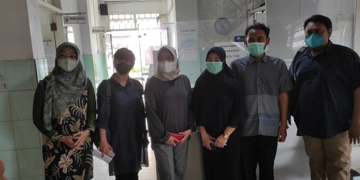 Dinas Kesehatan Kota Balikpapan melakukan monitoring kesiapan tujuh puskesmas 24 jam yang berada di semua Kecamatan, Sabtu (30/4/2022). Foto: BorneoFlash.com/Niken.