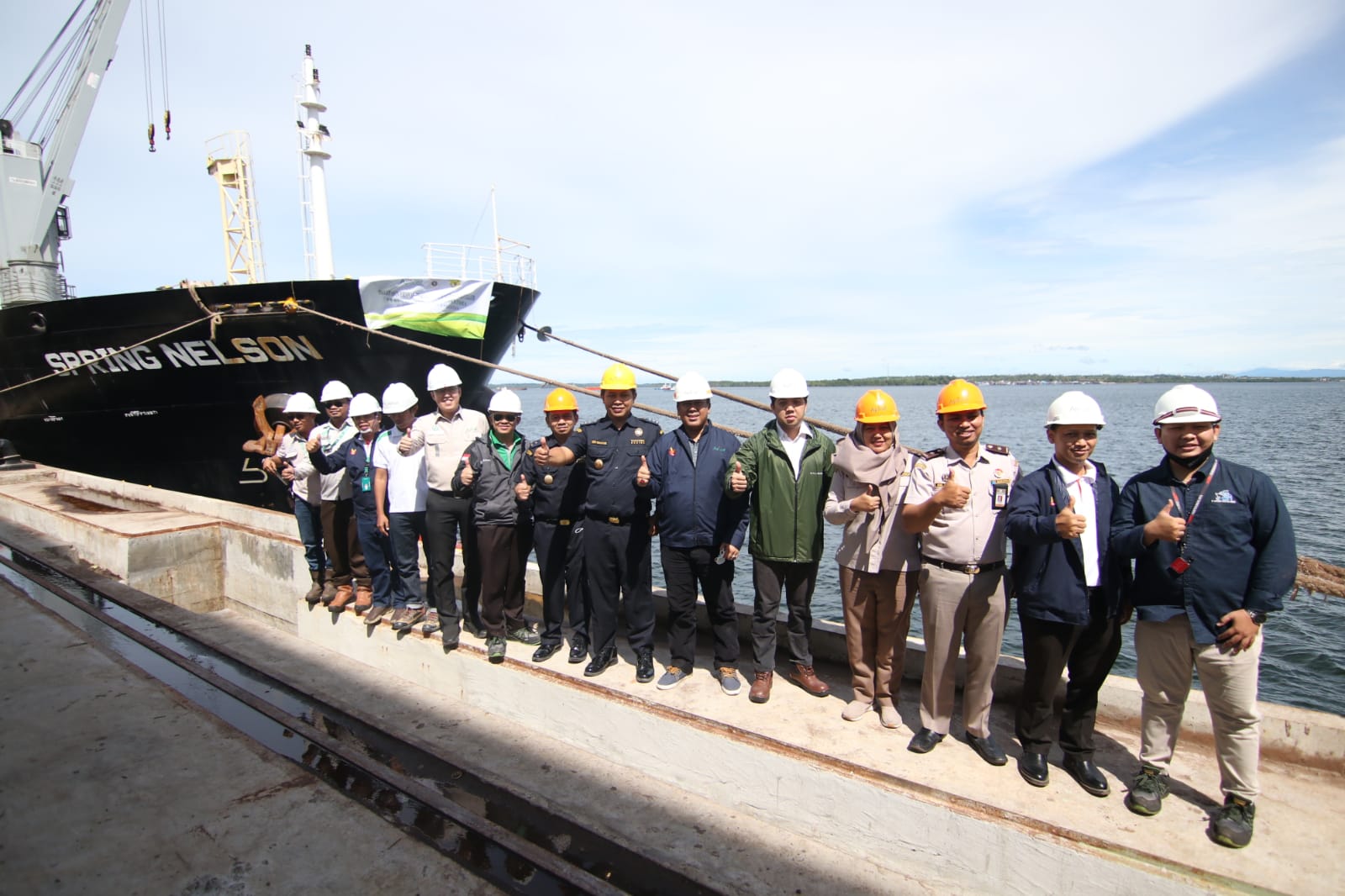 Apical Group Partisipasi Ekspor Perdana Palm Kernel Expeller Ke Pasar Korea Selatan