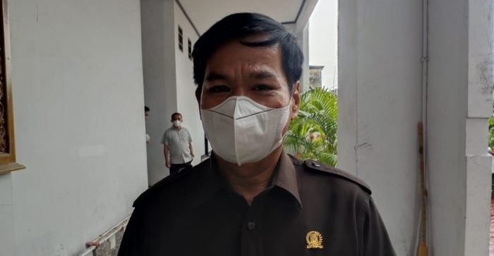 Ketua Pansus Tatib DPRD Balikpapan, Simon Sulean. Foto: BorneoFlash.com/Niken.
