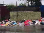 Tempat Pembuangan Sampah (TPS) di sepanjang Jalan Soekarno Hatta. Foto: BorneoFlash.com/Ist.