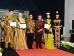 Malam grand final Pemilihan Putri Pariwisata dan Duta Wisata Kabupaten Paser, Sabtu (26/6/2022). Foto: Humas Pemkab Paser.
